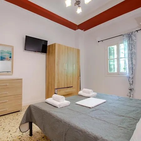 Kathy's * Rhodes City